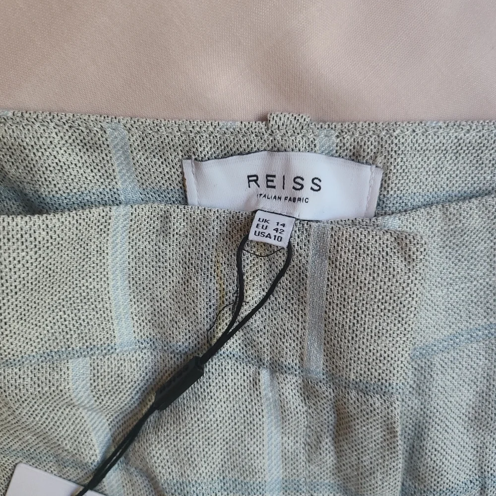REISS willow short - window pane sz10 [911] - Picture 4 of 6
